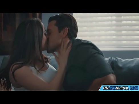 ❤️ एक चांगला busty आई सह रोमँटिक सेक्स ❌ गुदद्वारासंबंधीचा अश्लील ﹏